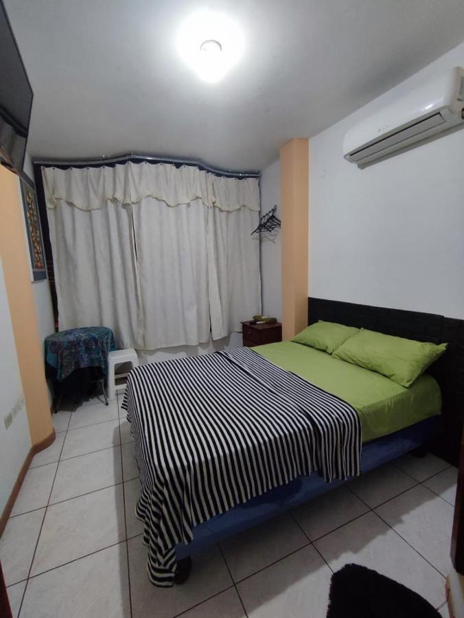 Hostal Venecia -Tu Casa En Manta. Kültér fotó