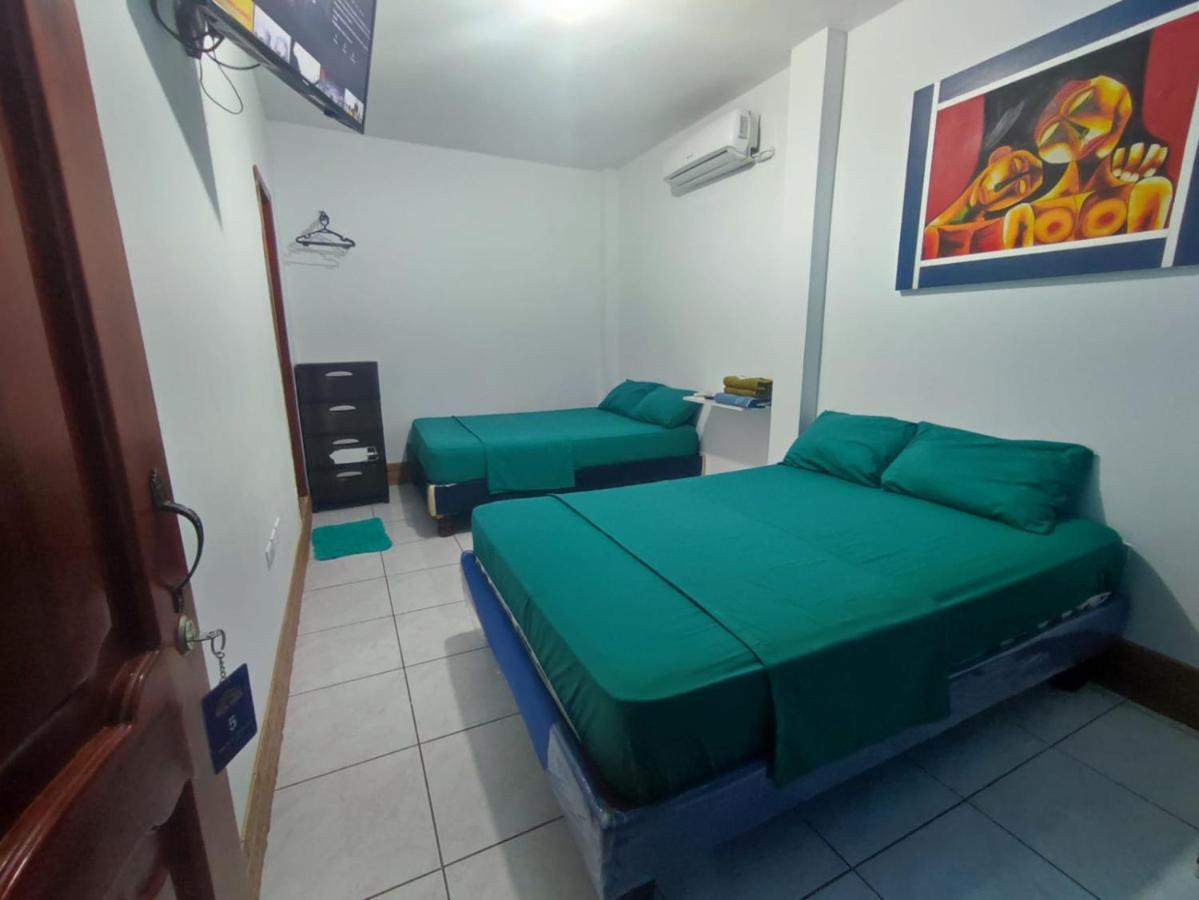 Hostal Venecia -Tu Casa En Manta. Kültér fotó